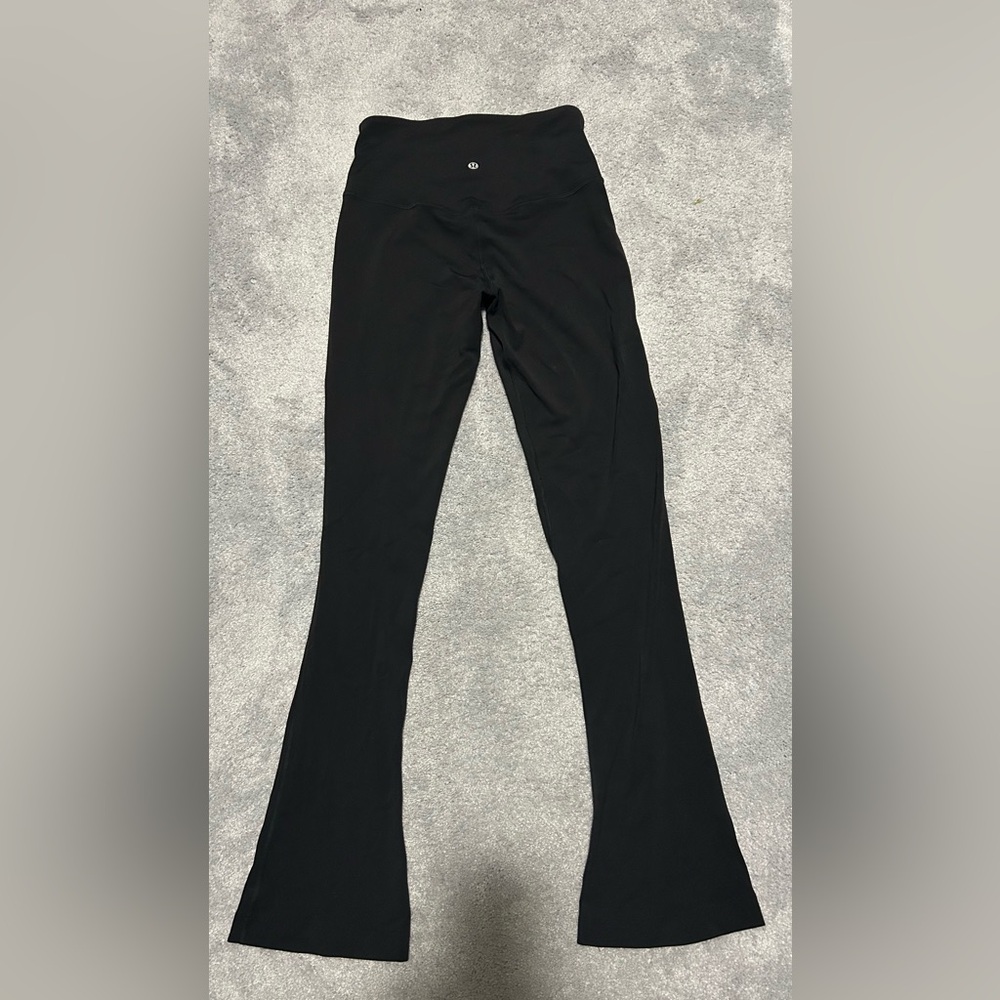Lululemon Groove Nulu Super-High-Rise Flared Black Yoga Pant Regular Size 8 32”